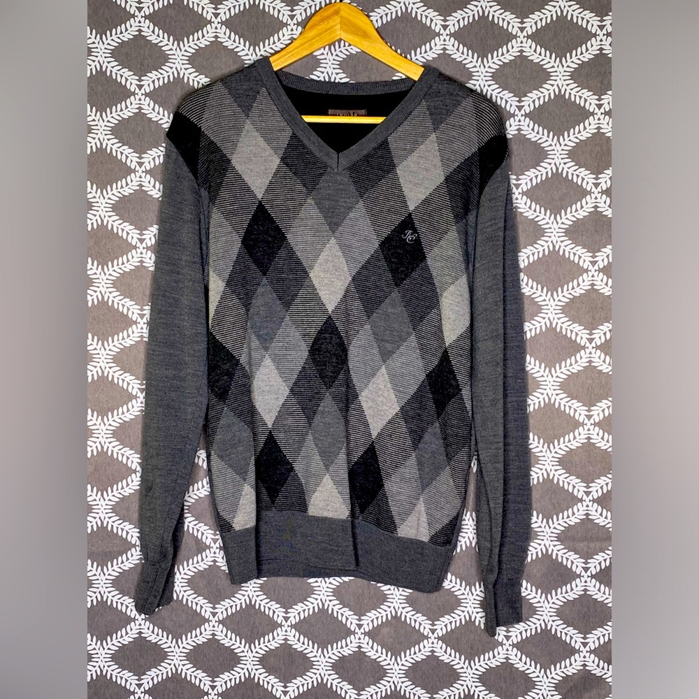 Indian argyle v neck sweater